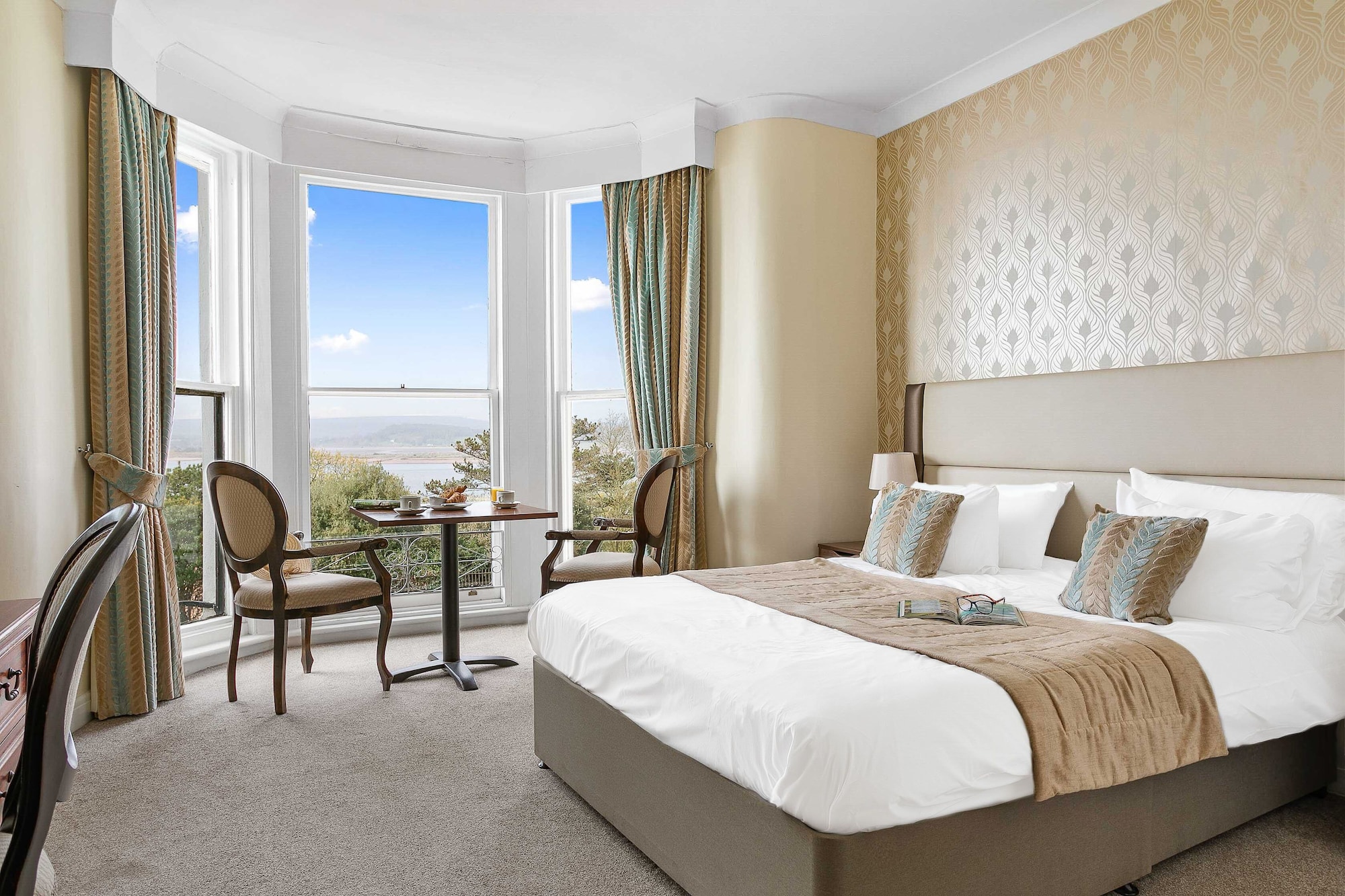 Room, Double Bed, Sea View