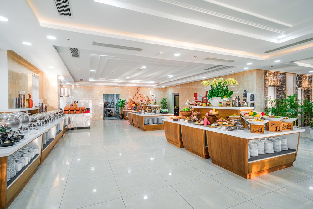 Serene Beach Hotel Danang 2/69