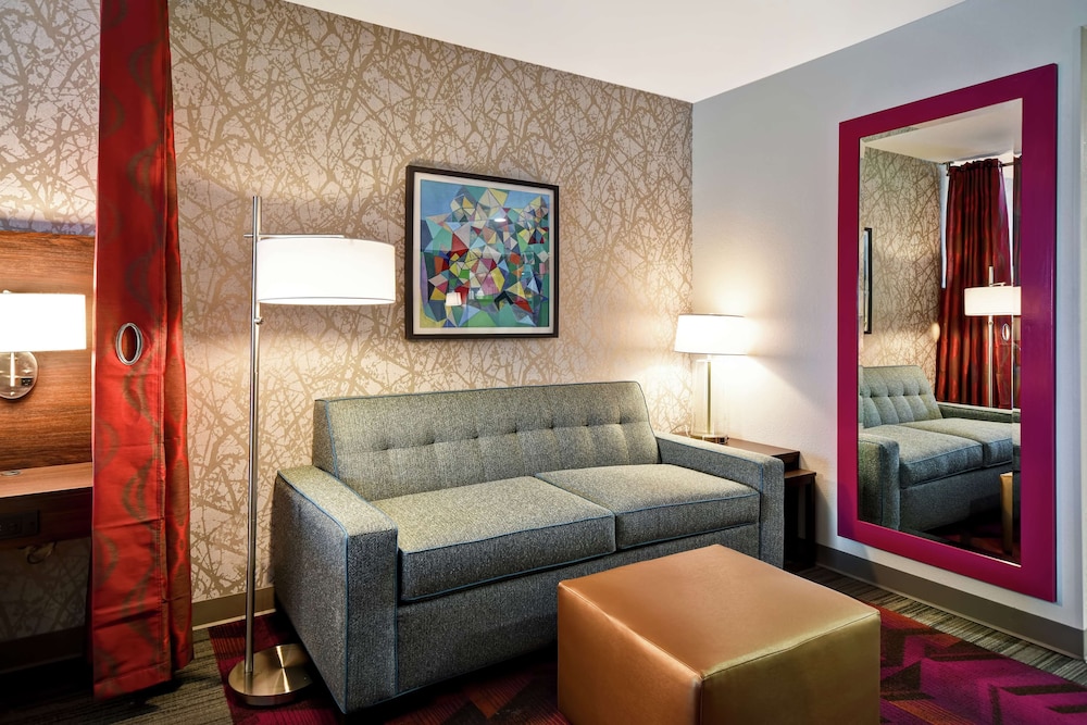 Home2 Suites By Hilton Walpole Foxboro 31/55