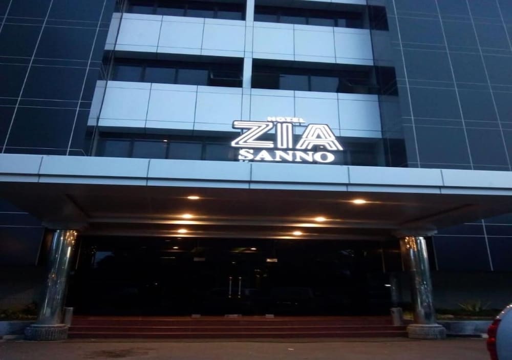 GiiA Sanno Pluit Jakarta 2/22