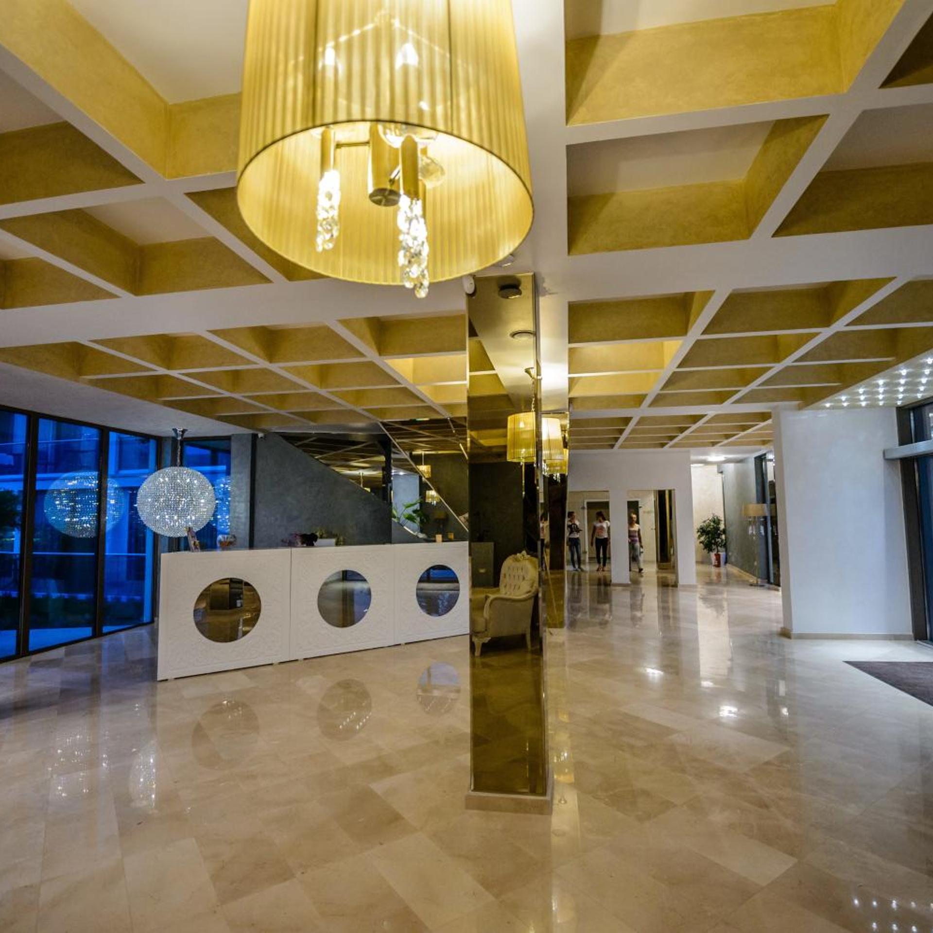 Turquoise Hotel 9/50