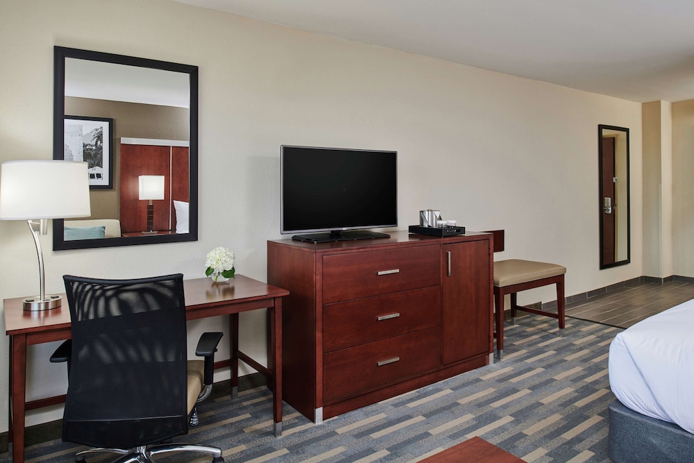 Doubletree By Hilton Raleigh Crabtree Valley 48/48