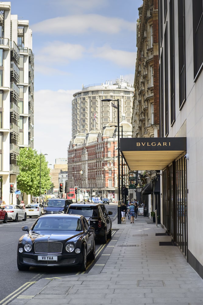BULGARI HOTEL LONDON 39/40