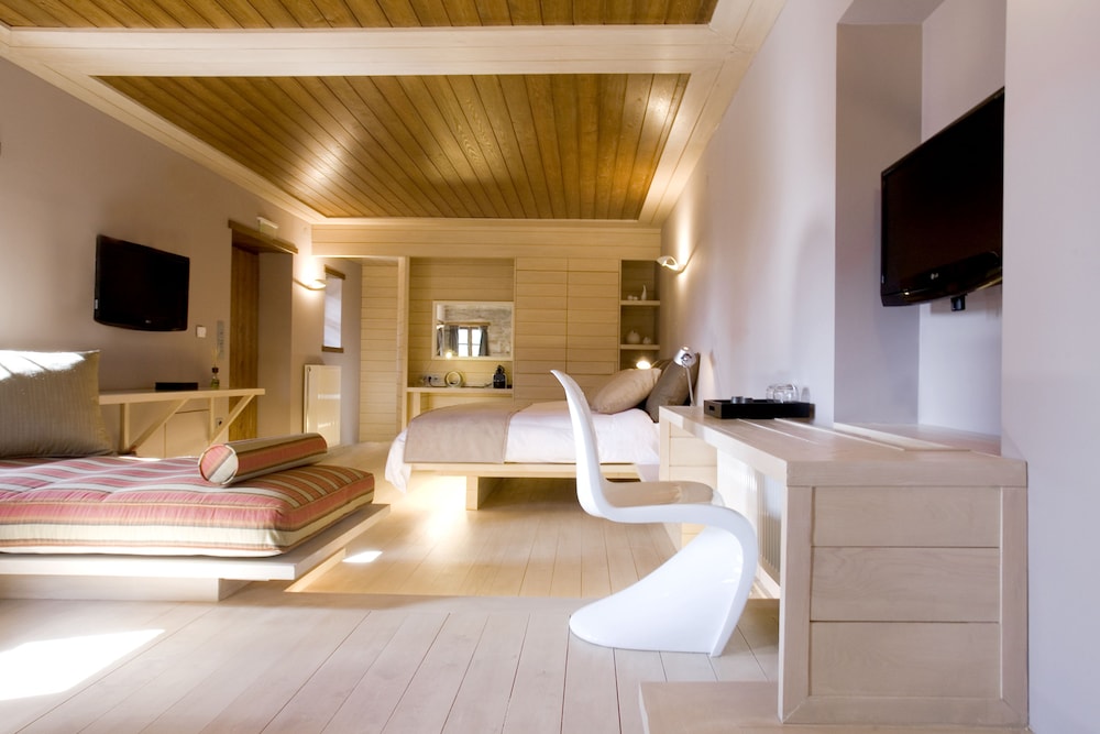 Kipi Suites 12/50