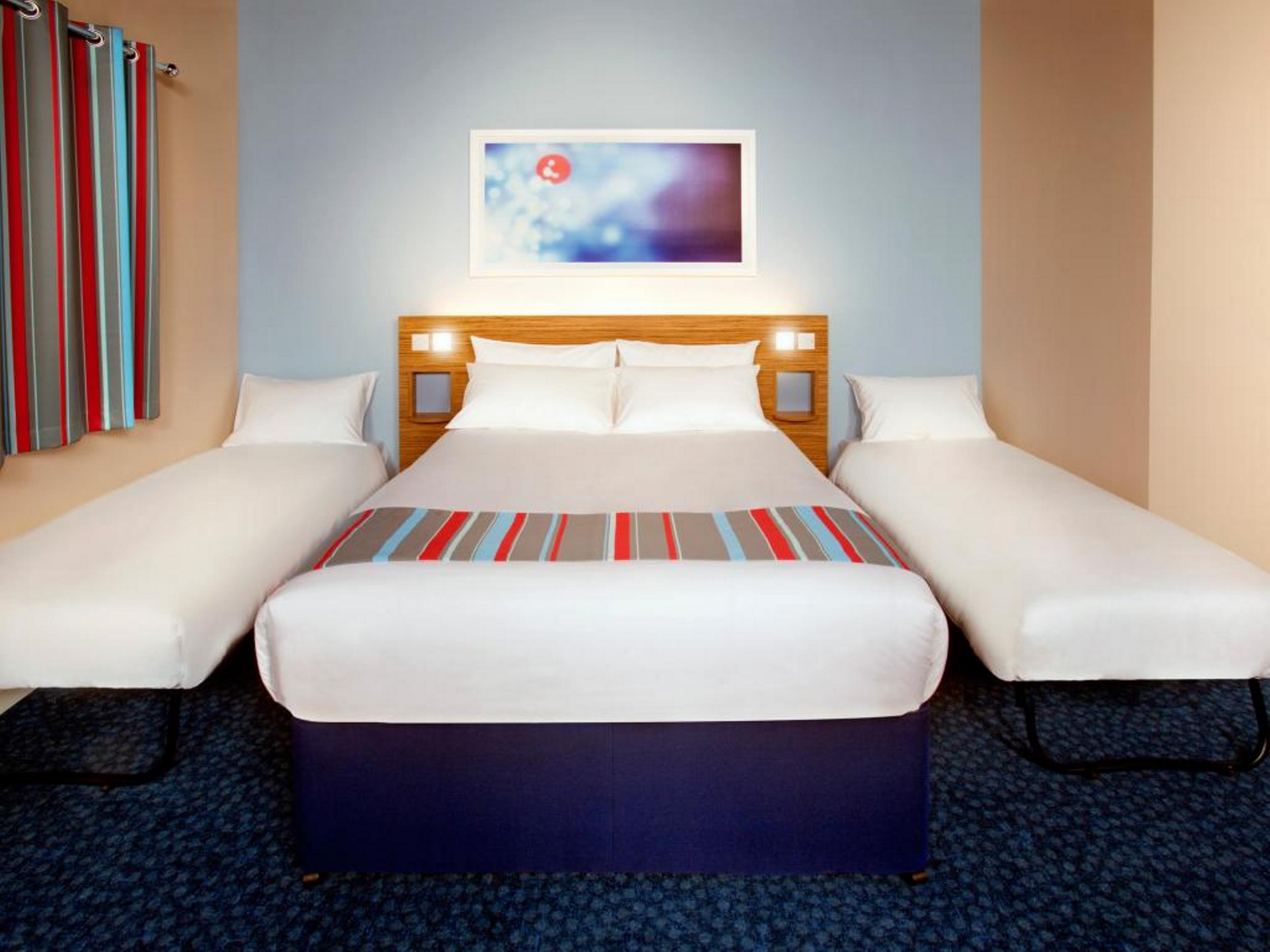 Travelodge Woking Central 16/29