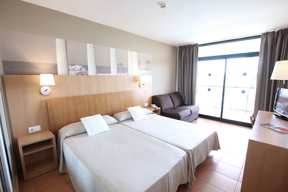 Ohtels Vila Romana 15/66