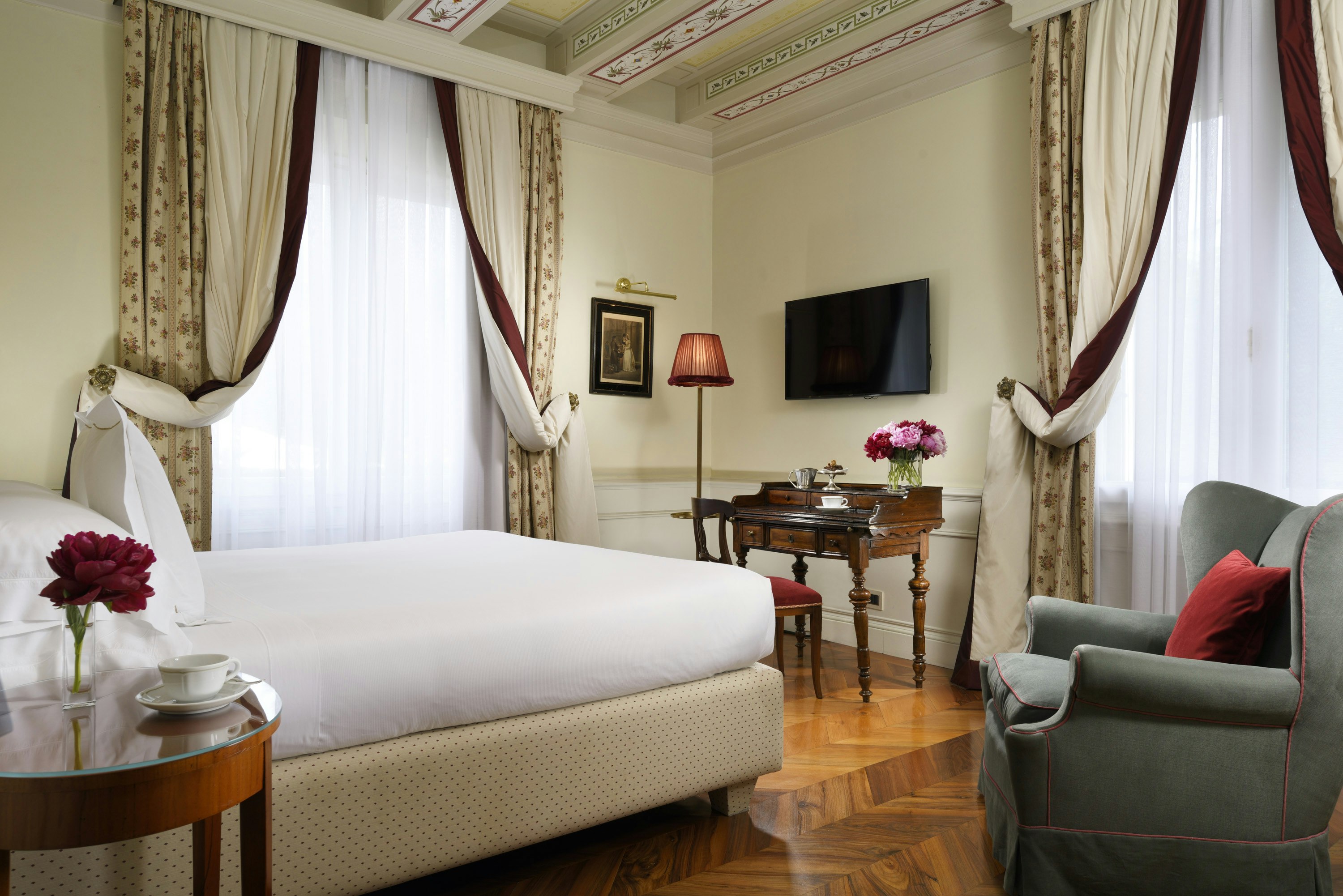 Villa Cora 19/83
