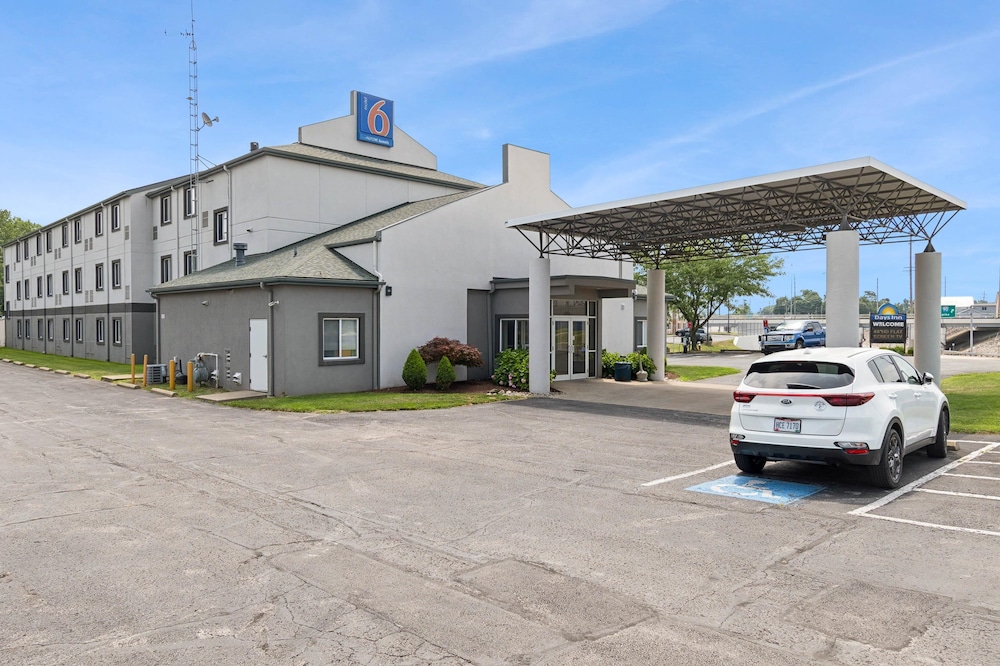 Motel6 Milan, OH - Sandusky 54/64