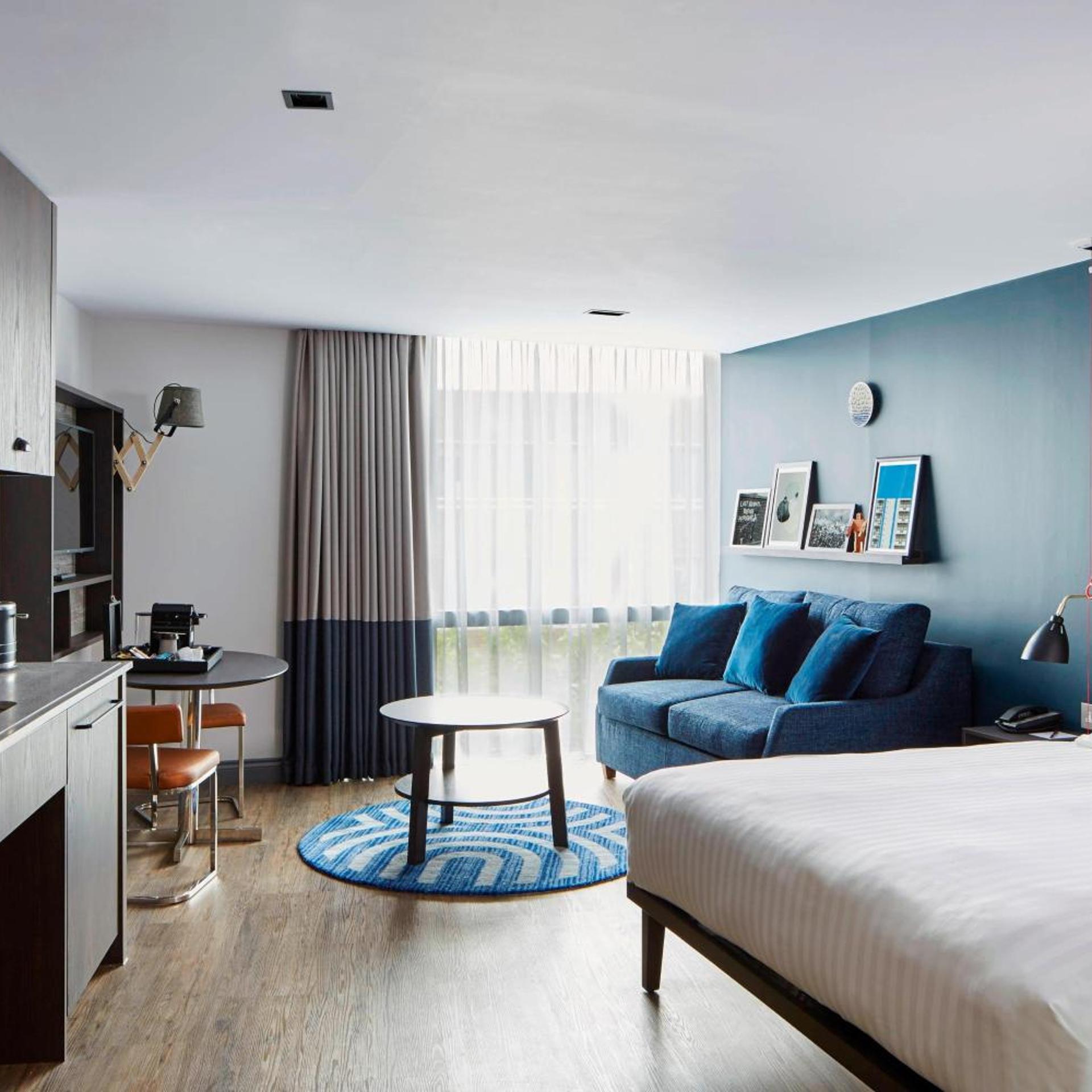 Studio, Suite, Double Bed, Accessible