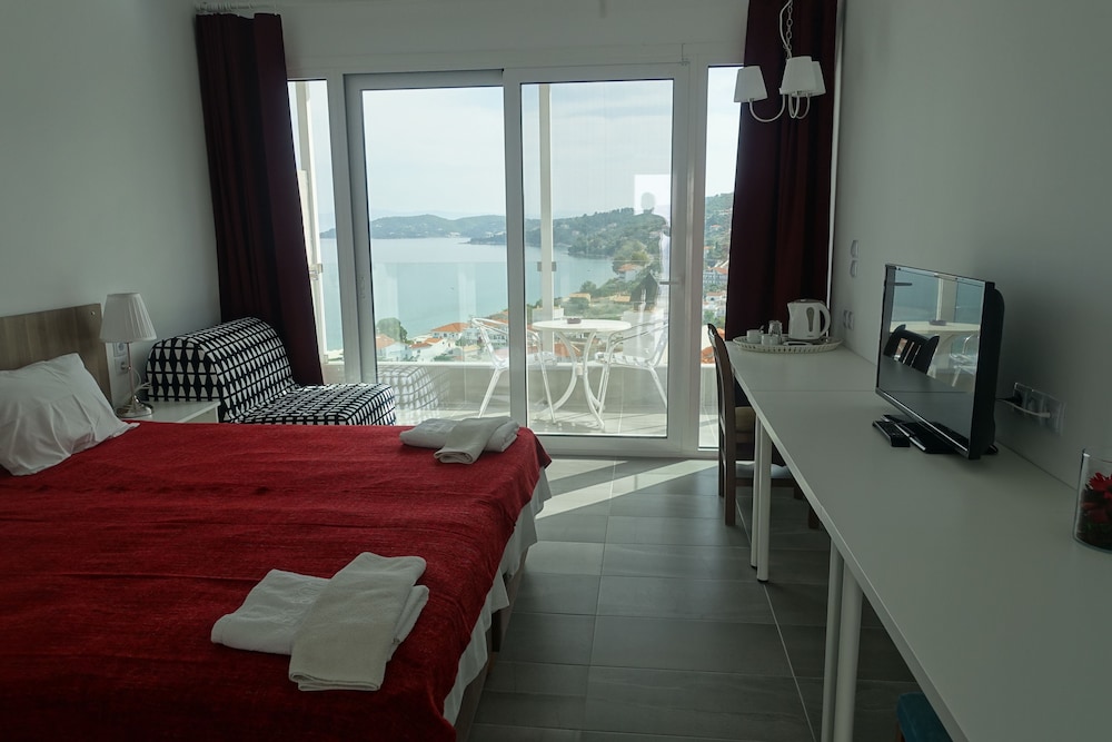 Hotel Rene 15/60