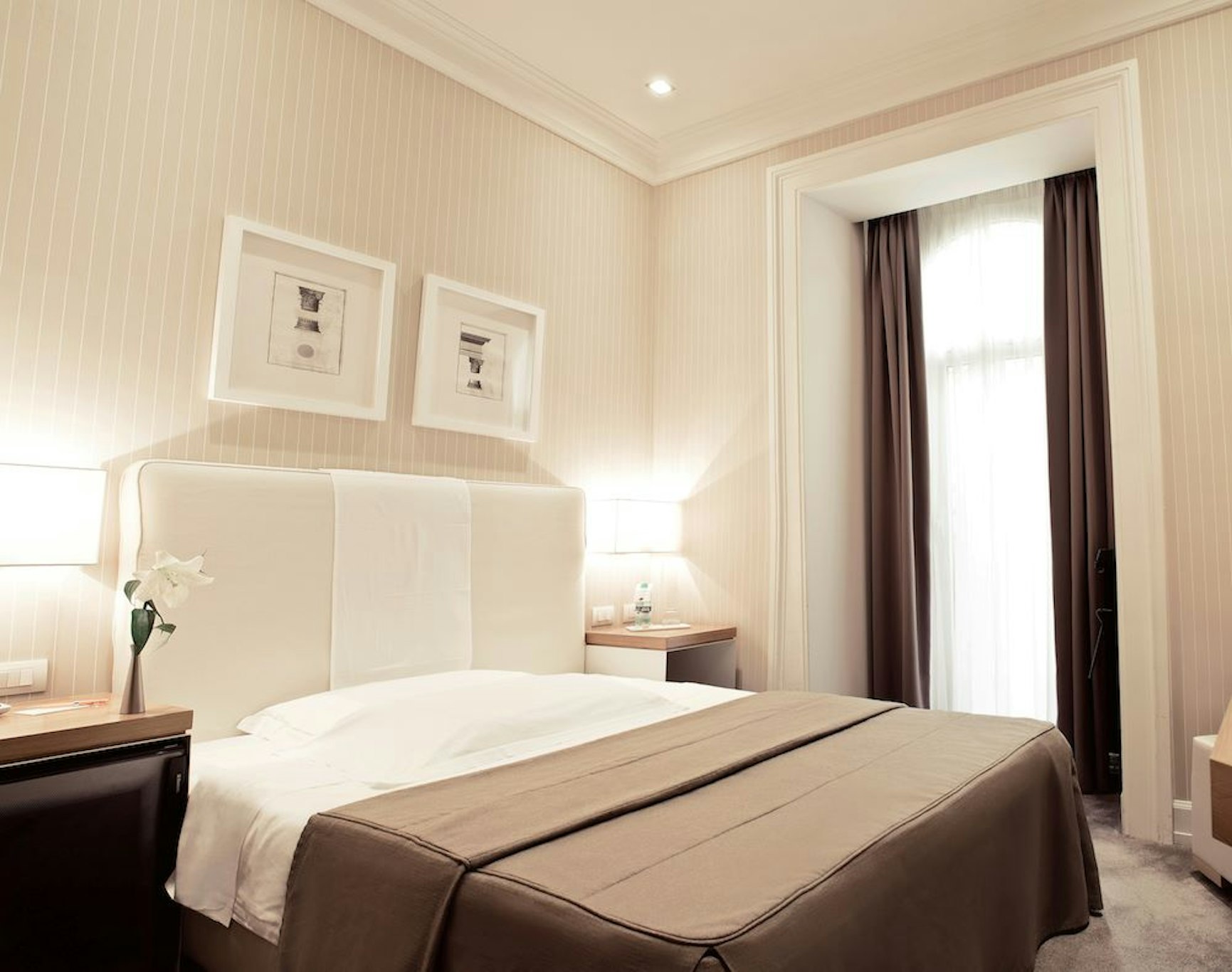 Isa Hotel 24/58