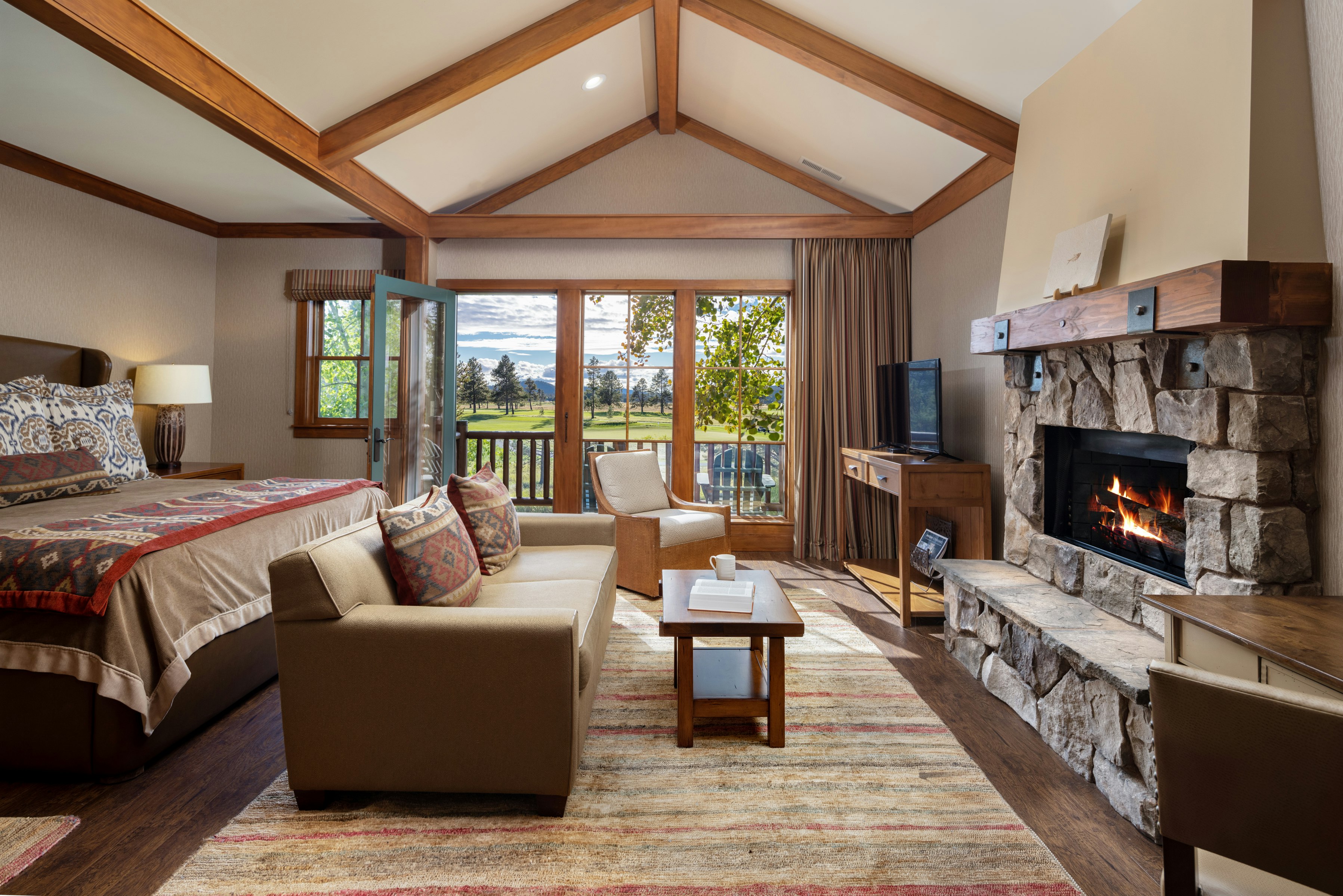 Sunriver Resort Destination Hotels 4/30