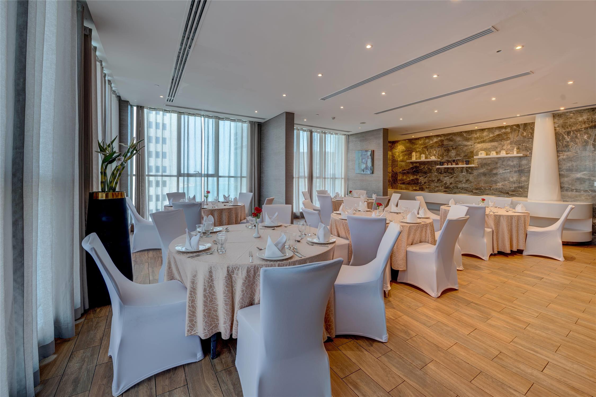 TRYP Hotel by Wyndham Abu Dhabi 47/57