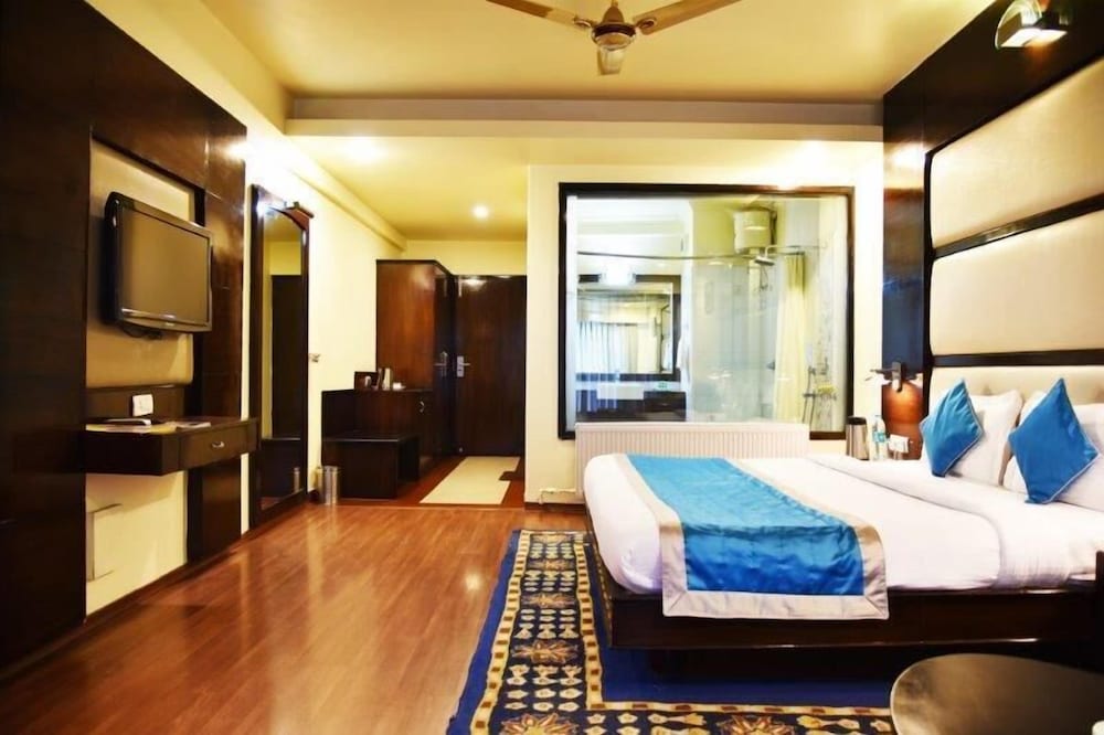 Indraprastha Resort Dalhousie 16/50
