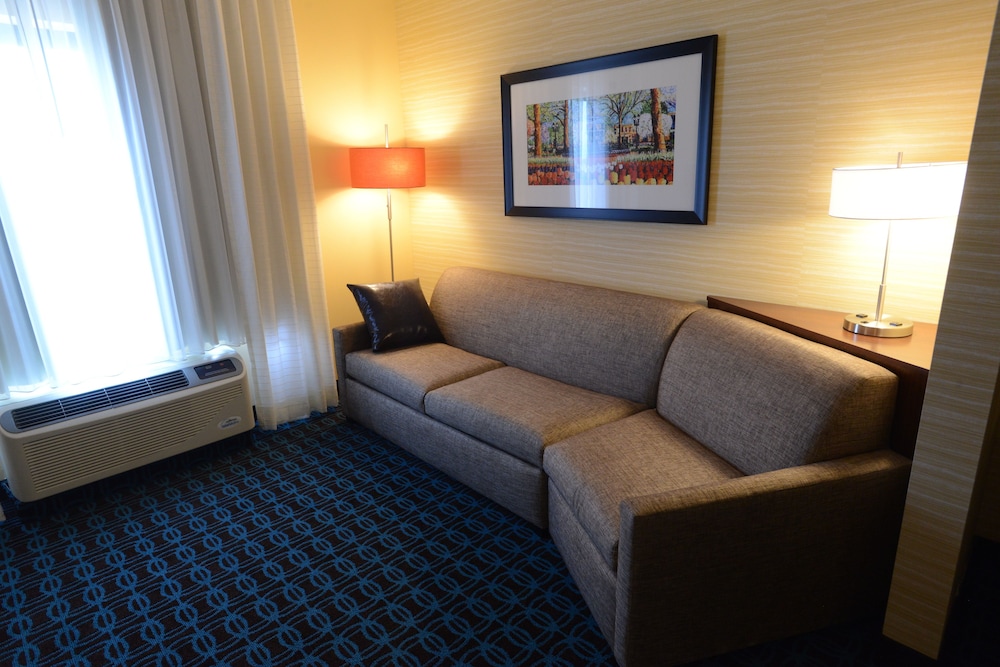 Fairfield Inn And Suites Bowling Green 29/46