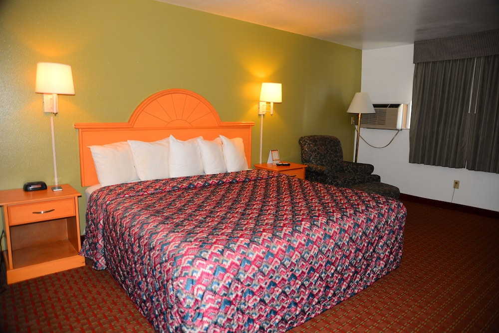 Budget Inn Express 20/46