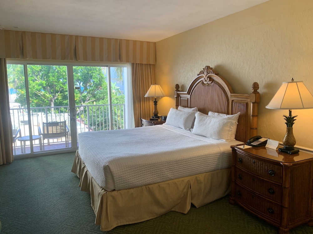 Lago Mar Beach Resort Club 22/90