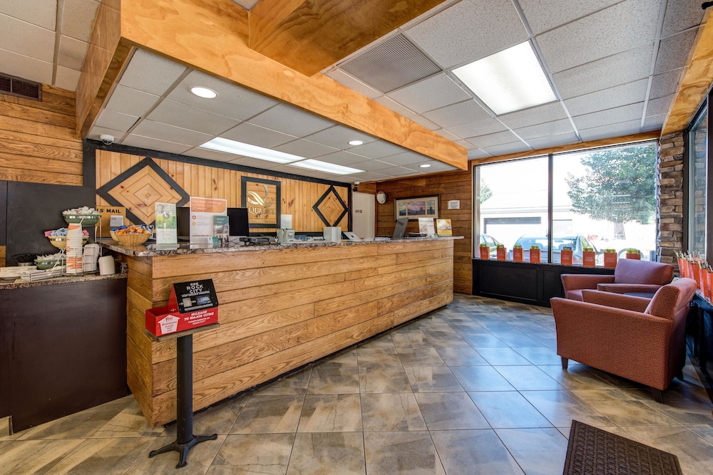 Quality Inn Creekside - Downtown Gatlinburg 13/45