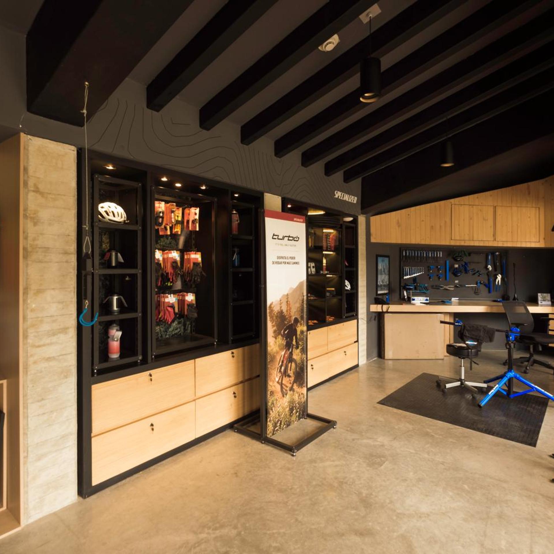 Casa du Velo, Cycling Hotel 5/24
