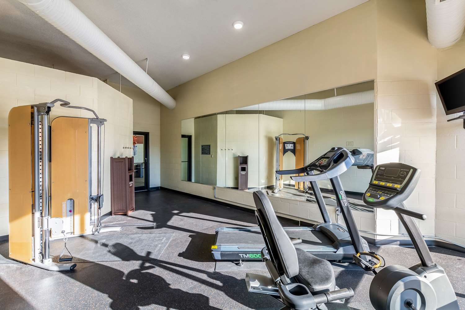 Quality Inn and Suites Southport 23/36