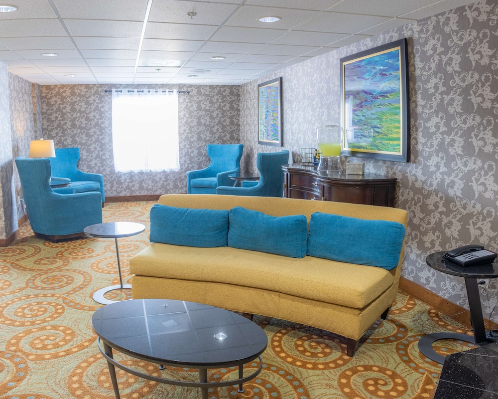 Best Western Plus Richmond Hill Inn 37/53