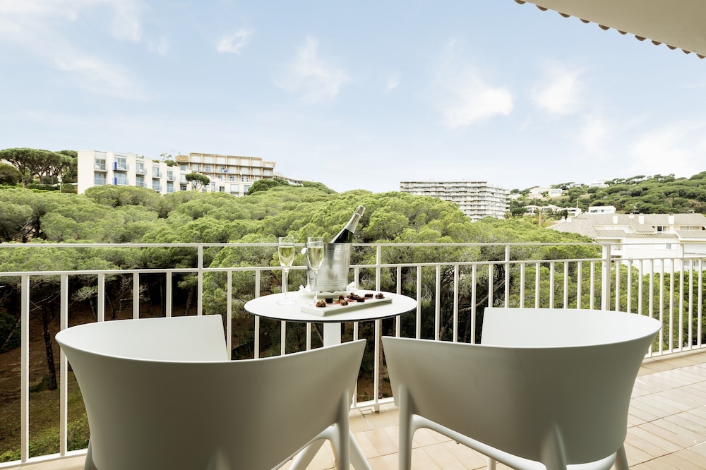 Ilunion Caleta Park 51/65