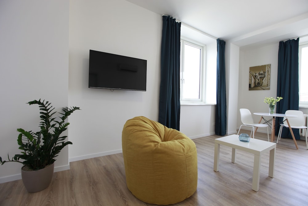 City Center Best Place Apartments 49/72
