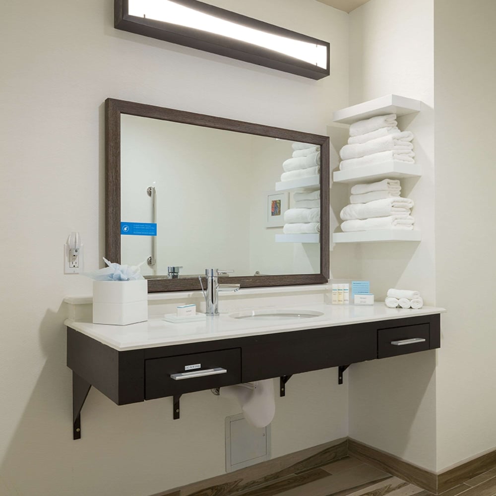 Hampton Inn And Suites Murrieta 47/53