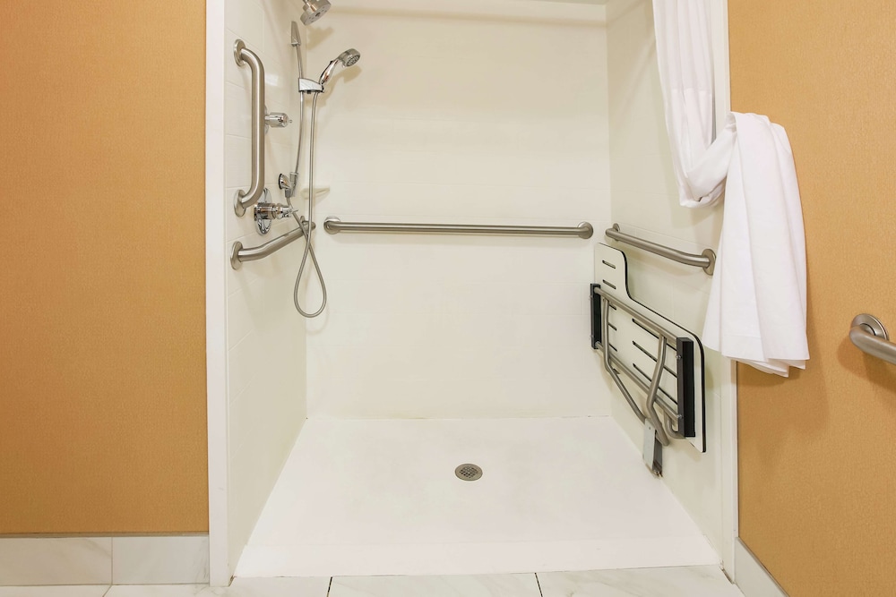 Hampton Inn Elizabethtown Ky 13/35