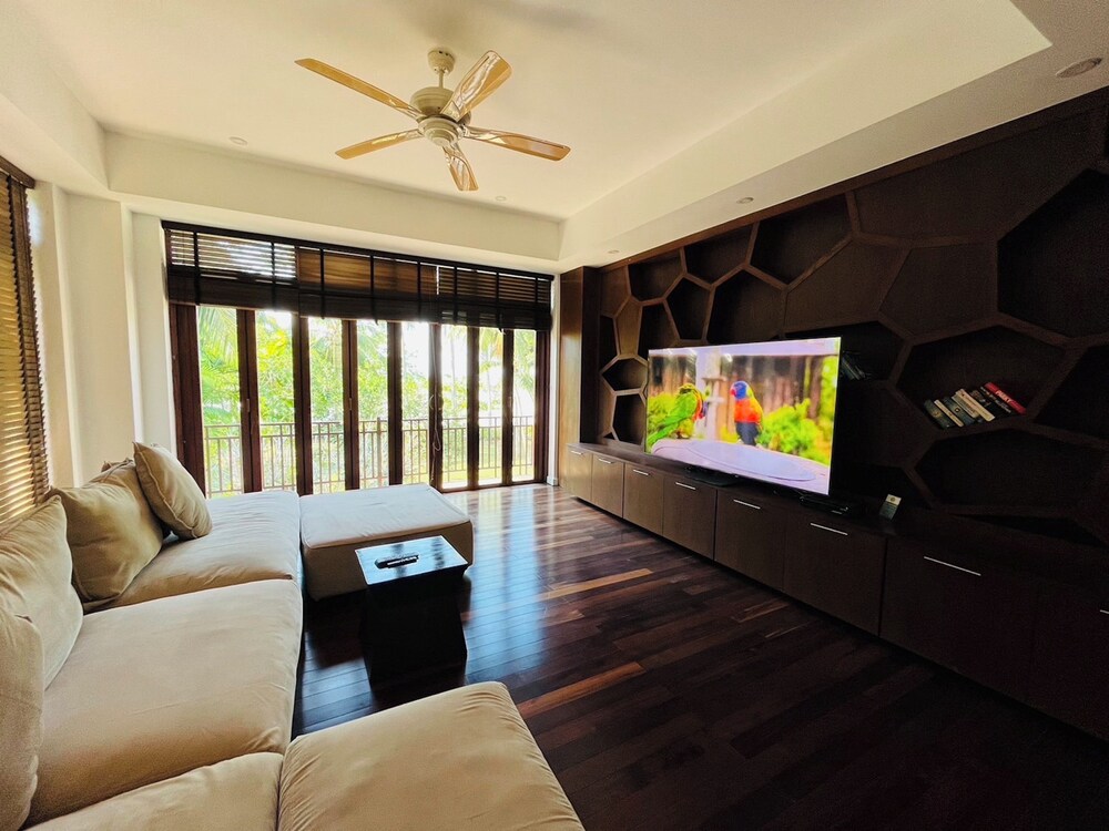 Amatapura Beach Villa 12 22/57