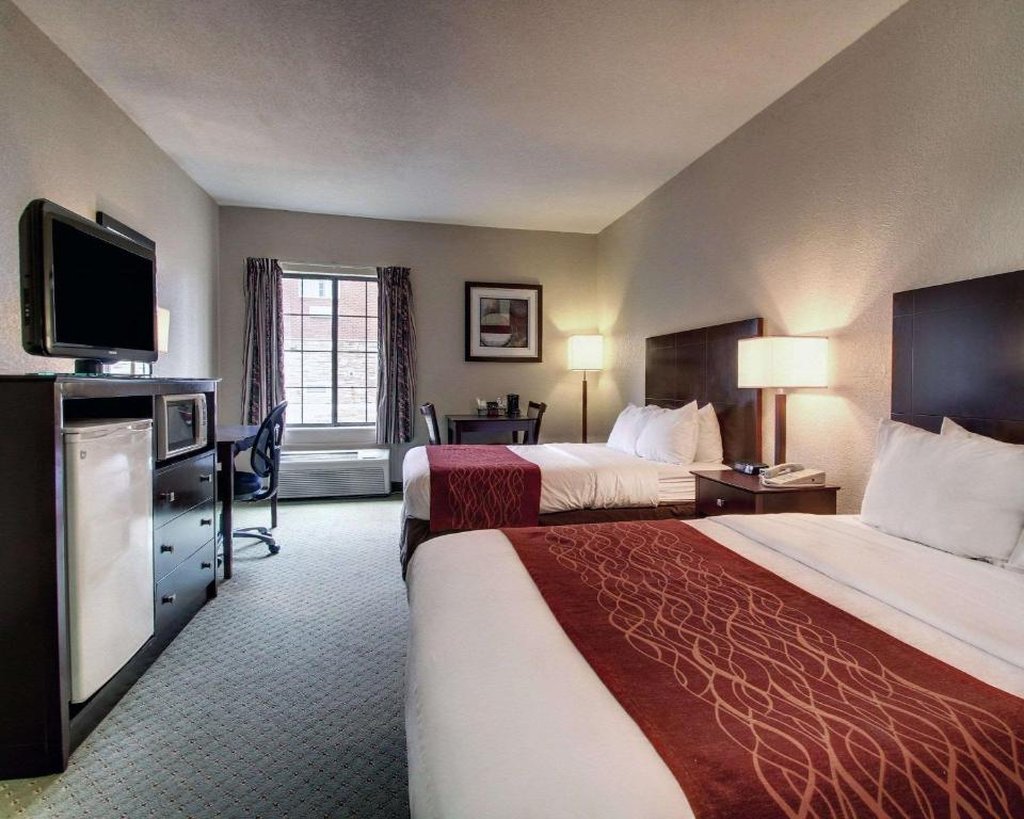 Columbia Inn And Suites 3/10