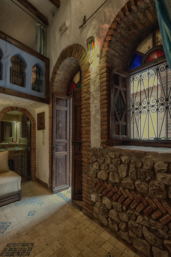 Riad Gharnata 21/82