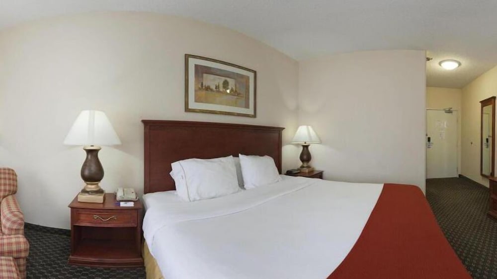 Comfort Inn & Suites Middletown - Franklin 13/33