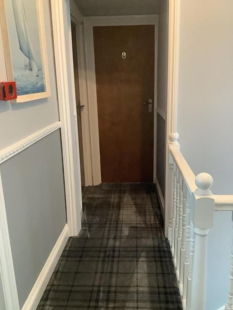 Beechwood House 38/38