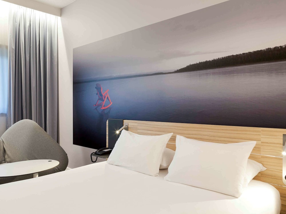 غرفة تنفيذية بسرير كينج، Novotel Tours Centre Gare 7/10