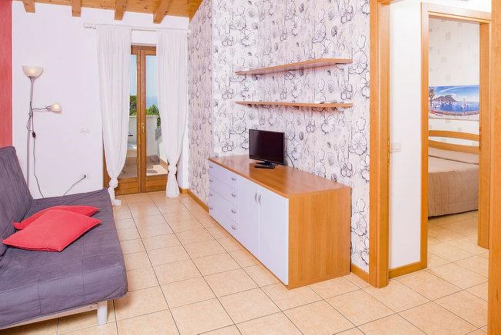 La Rocca Camping Village 8/50