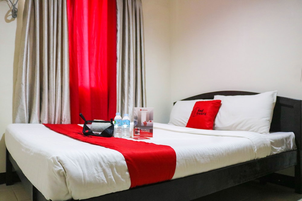 Reddoorz Plus Mabolo Cebu 11/54
