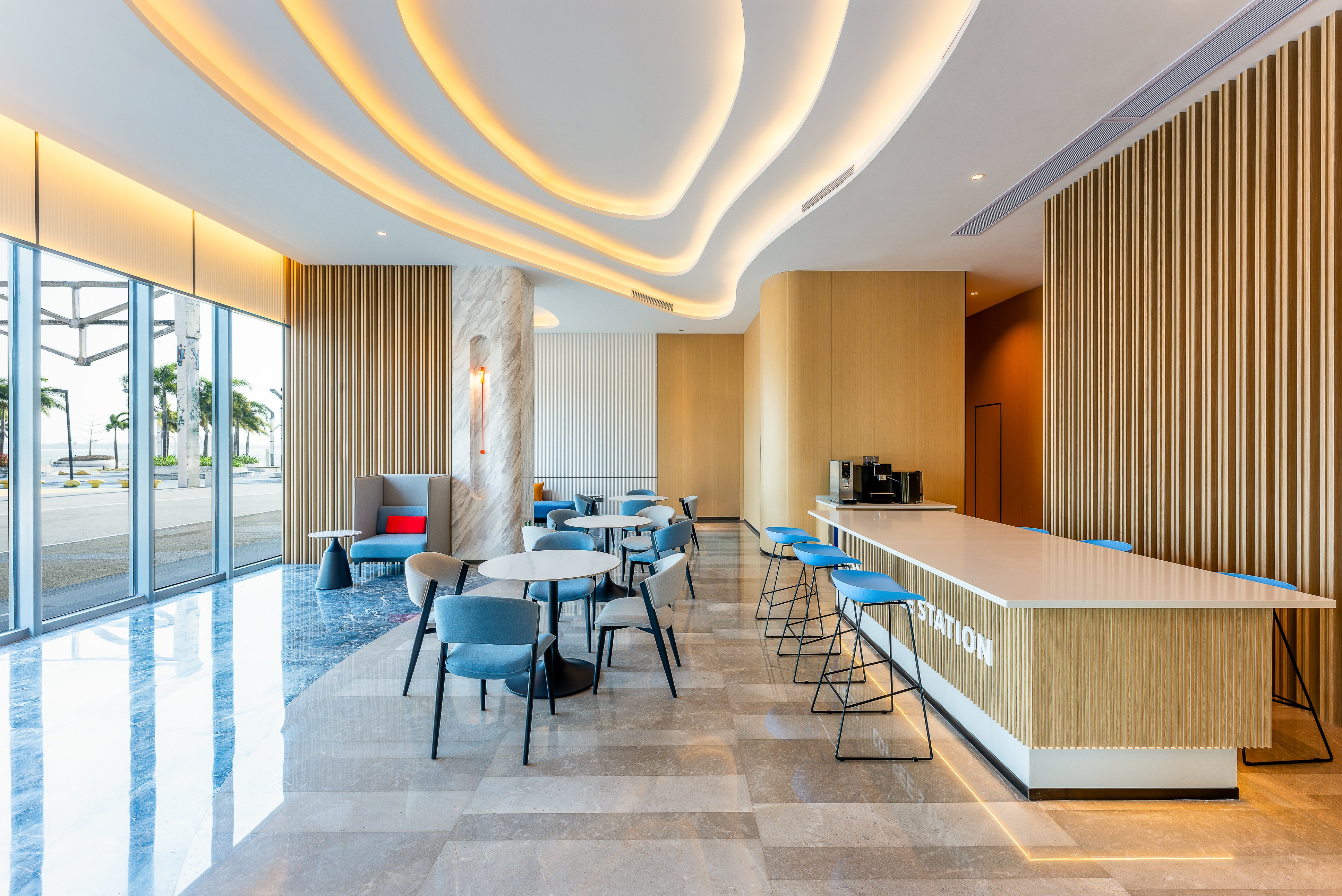 Holiday Inn Express Zhanjiang Coast 28/41