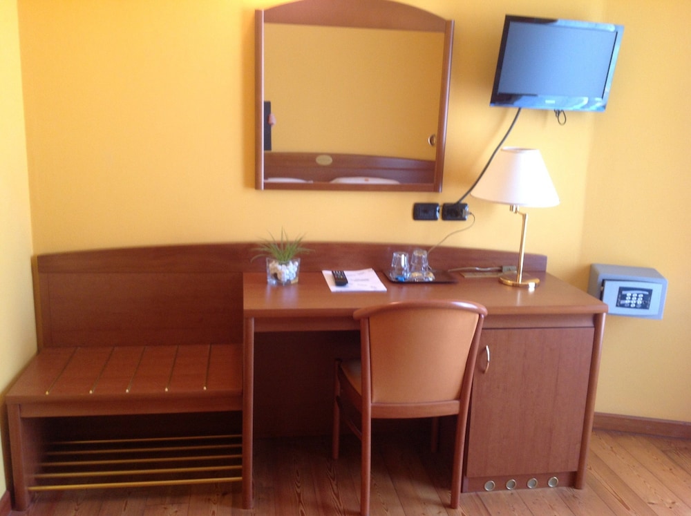 Hotel Villa Cà Nova 24/41