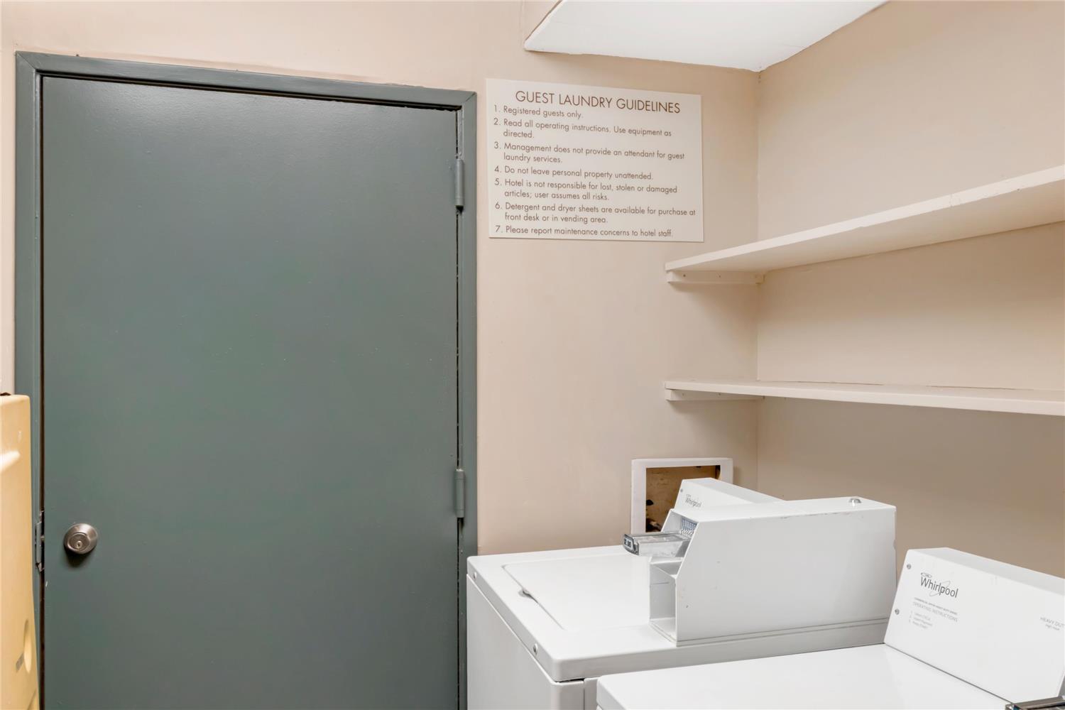 Quality Inn & Suites Decatur - Priceville I-65 8/8