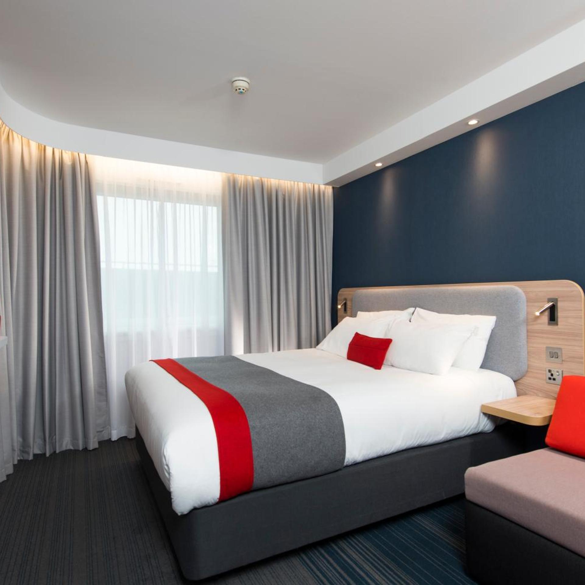 STANDARD, DOUBLE BED