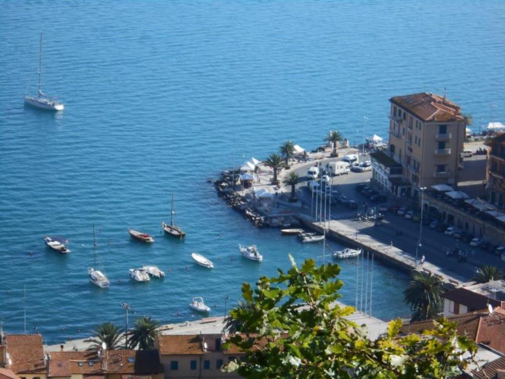 Hotel Vittoria 16/25