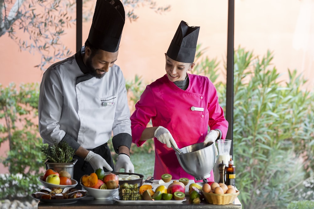 Terre de Provence Hotel and Spa 64/68