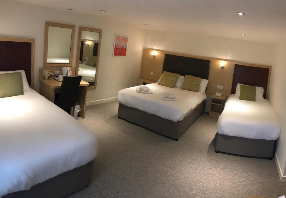 St. Ives Hotel 13/50