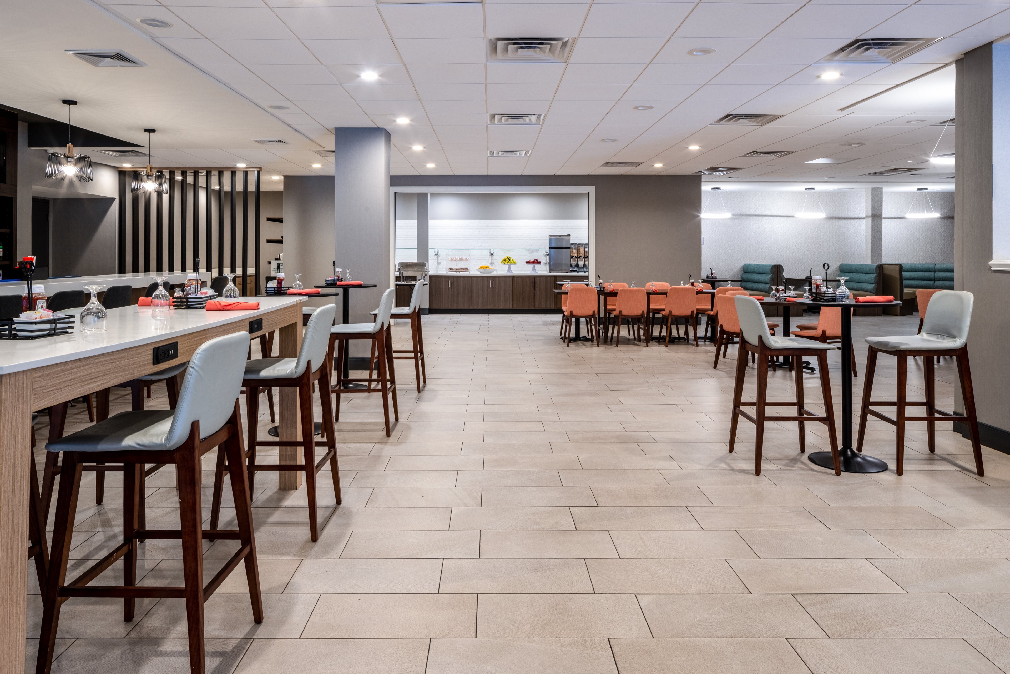 Holiday Inn Poughkeepsie 16/29
