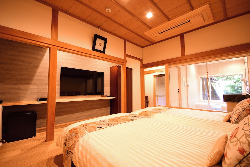 Koyasan Rengejoin 13/50