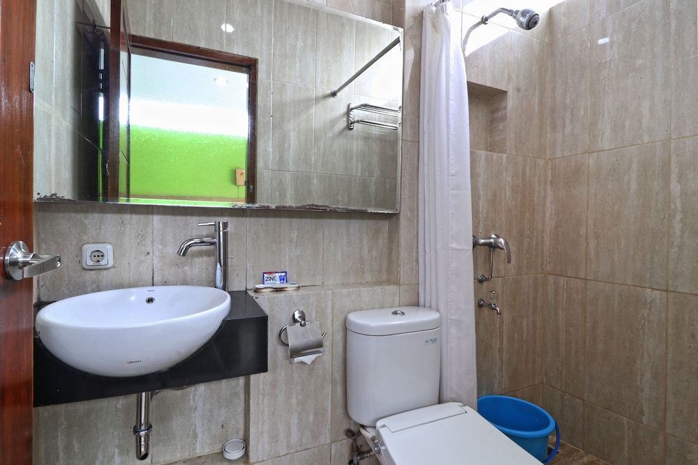 Hotel Bumi Makmur Indah 49/54
