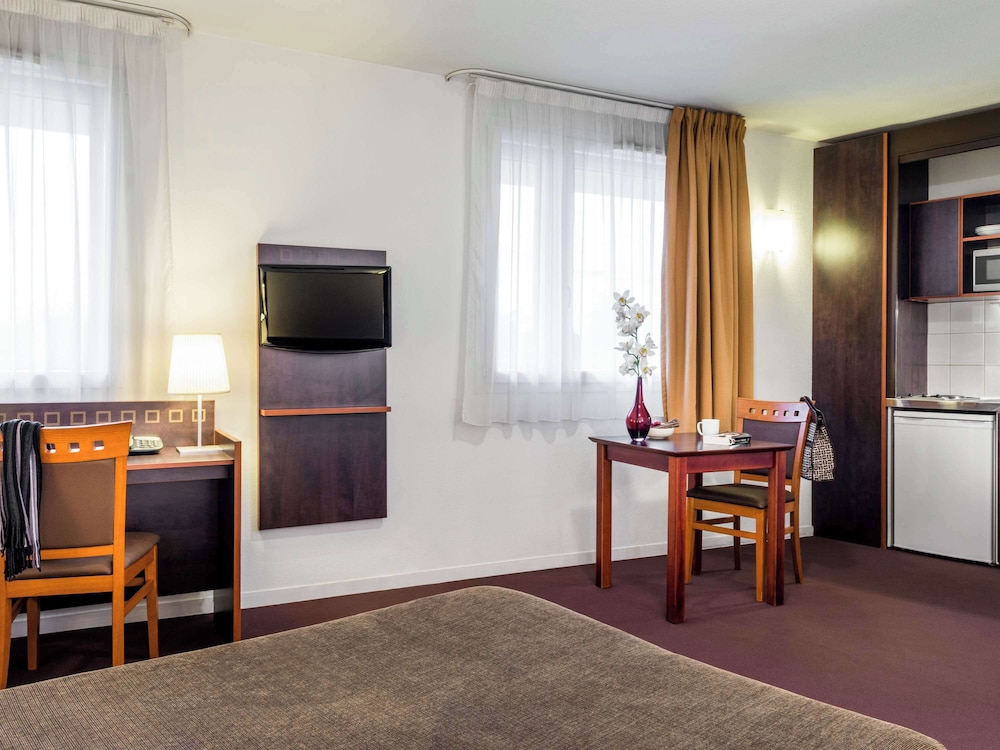 Adagio Access Paris Porte de Charenton Aparthotel 31/41