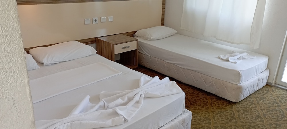 Unal Boutique Hotel 10/40