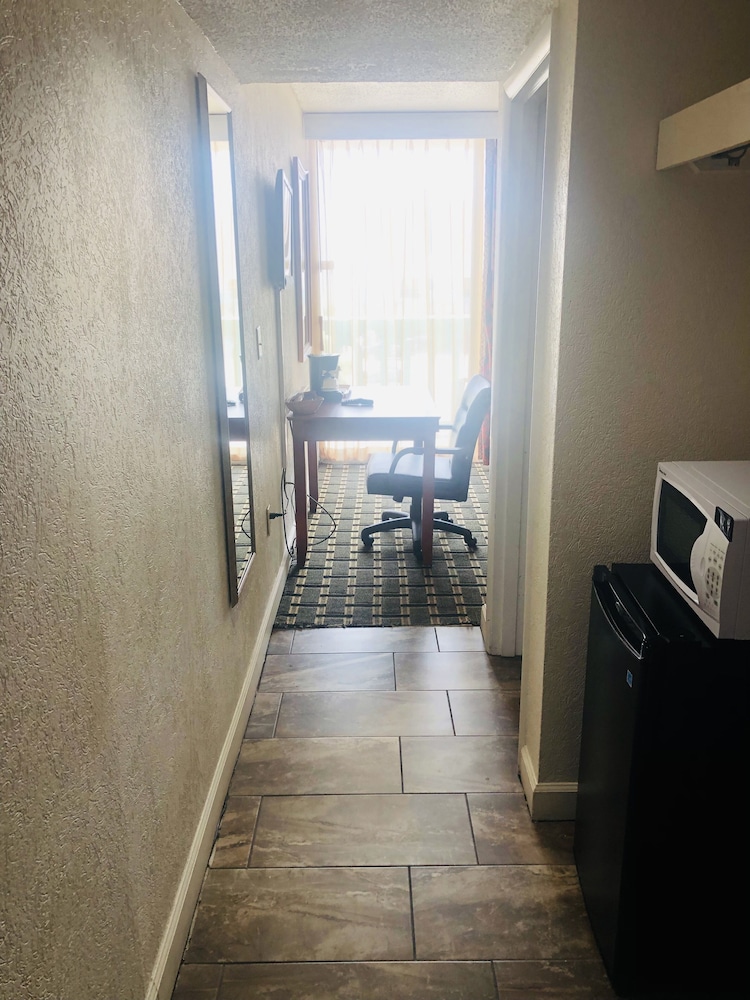 Quail Inn and Suites Myrtle Beach 27/43